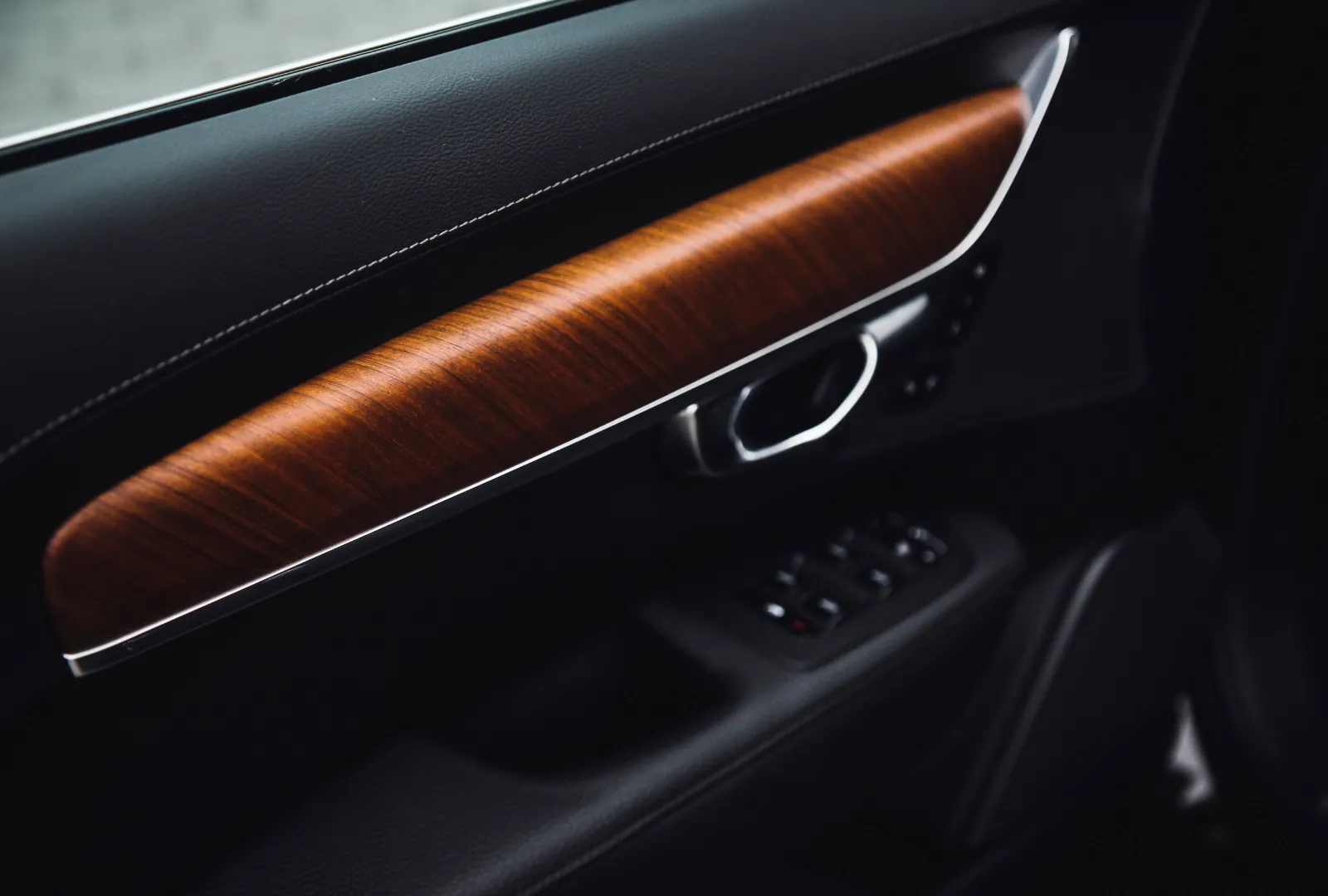 Volvo S90 — фото 7