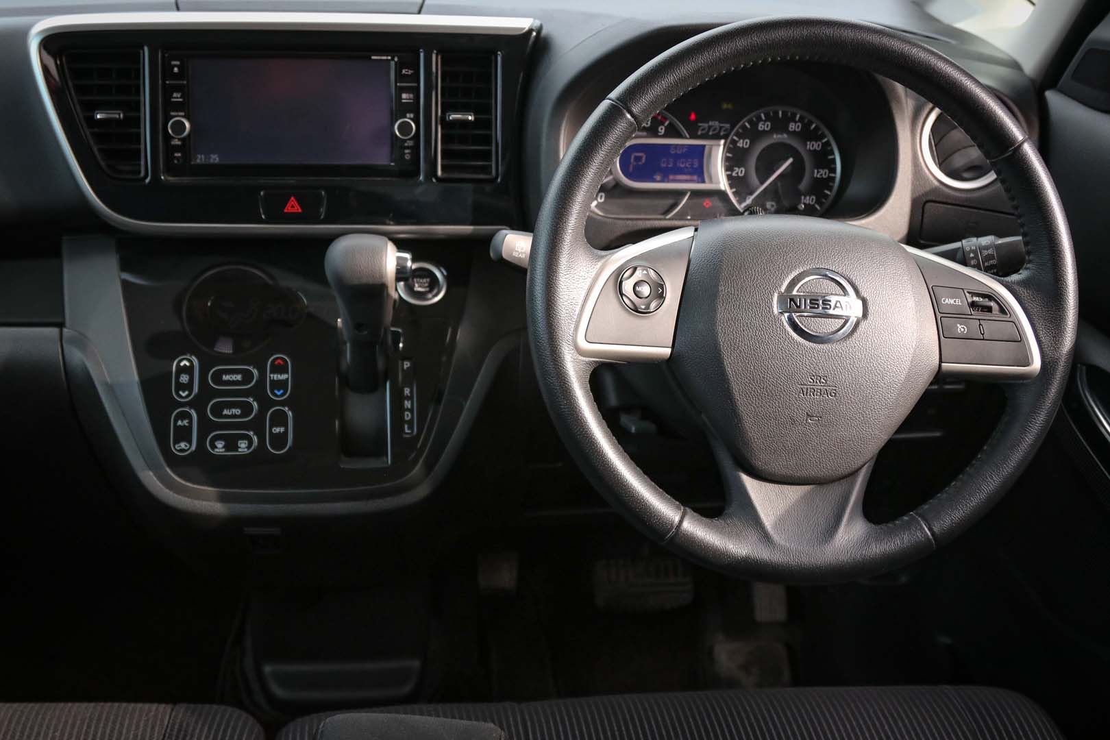 Nissan Dayz — фото 14