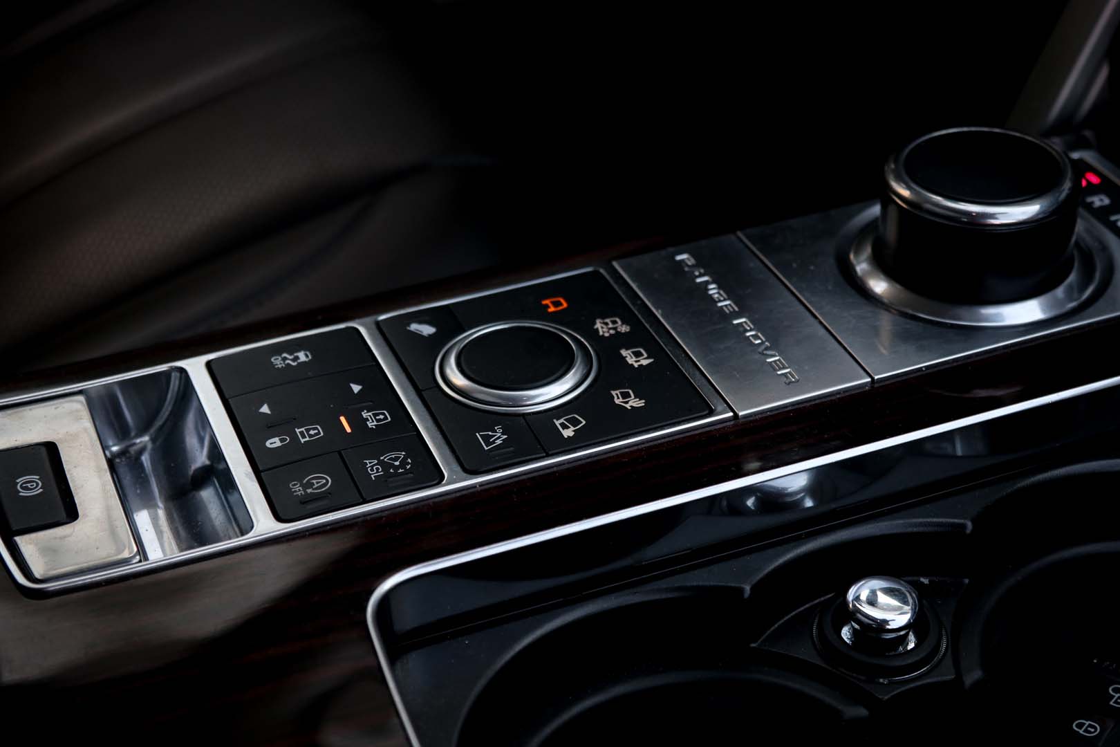Land Rover Range Rover Vogue — фото 17