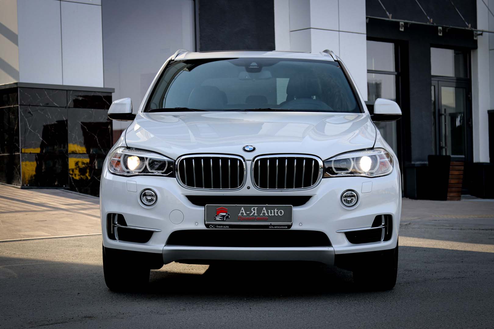 BMW X5 — фото 11