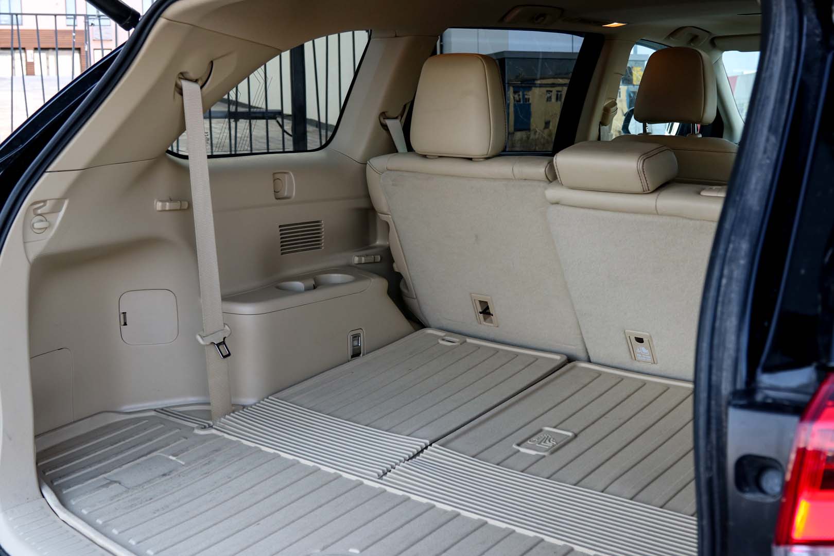 Toyota Highlander — фото 7