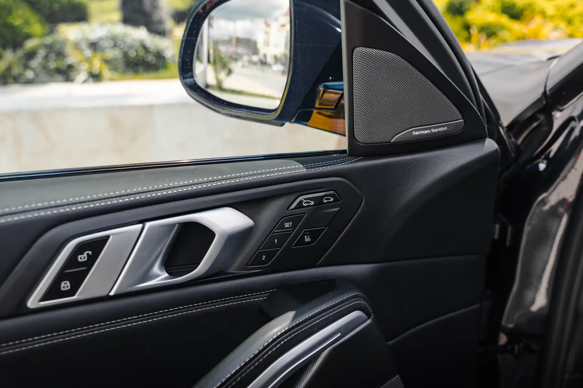 BMW X6 d — фото 13