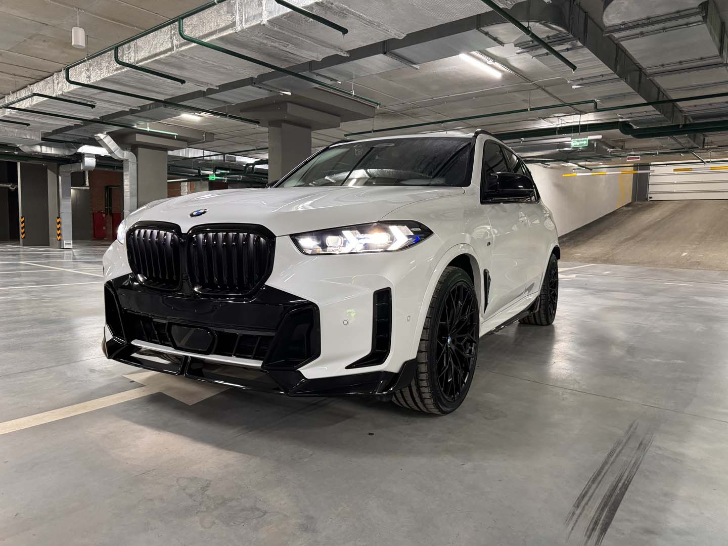 BMW X5 D — фото 7