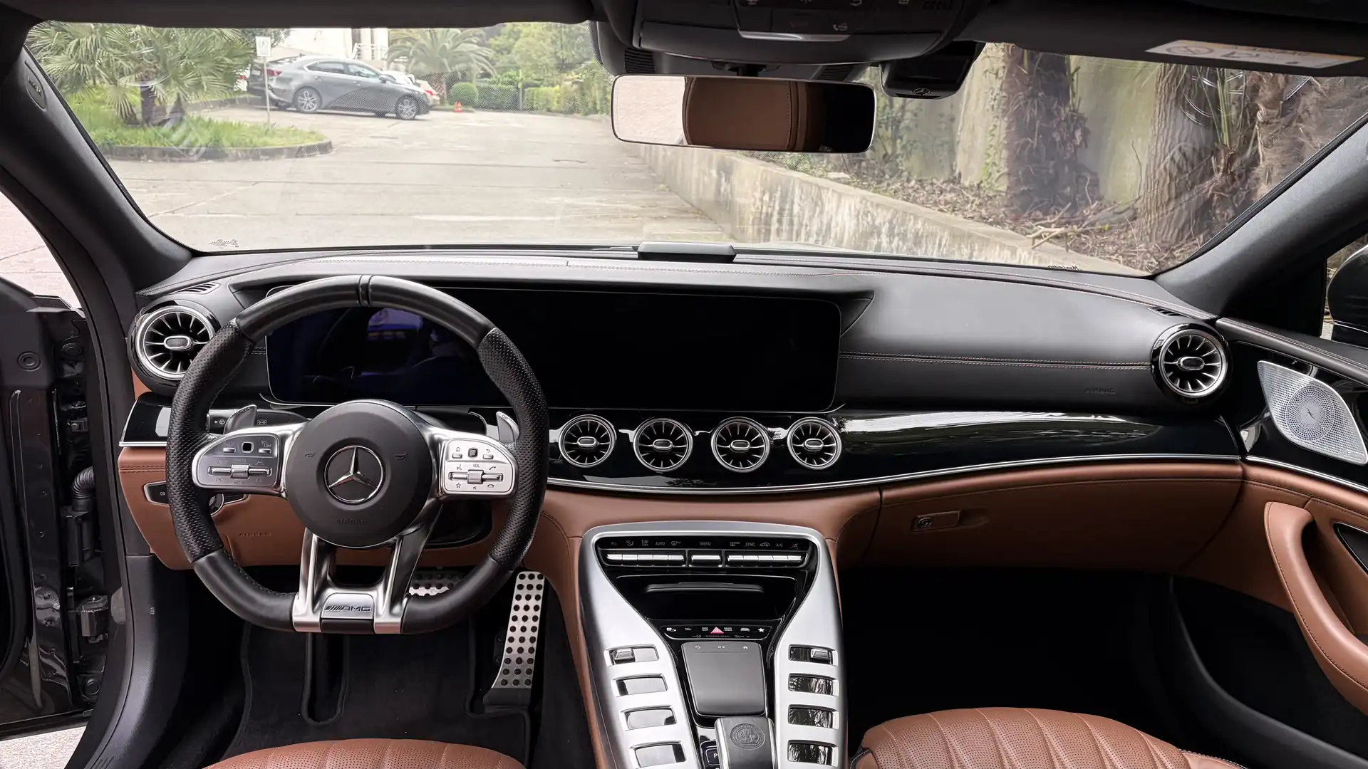 Mercedes-Benz GT — фото 12